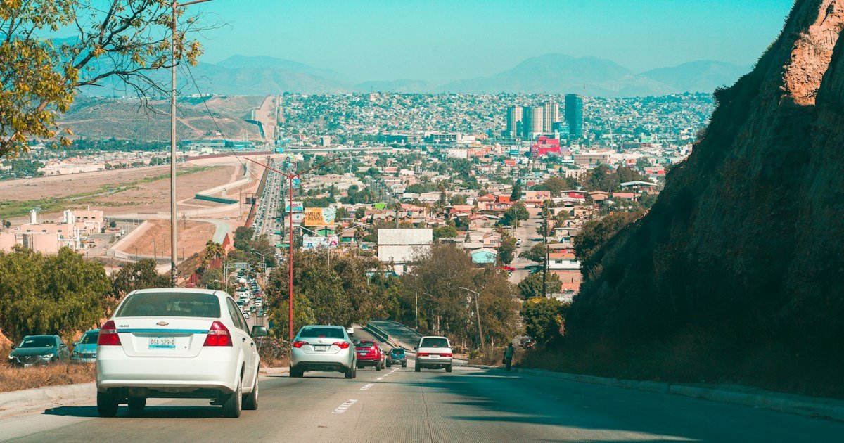 Vista de Tijuana y su entorno fronterizo